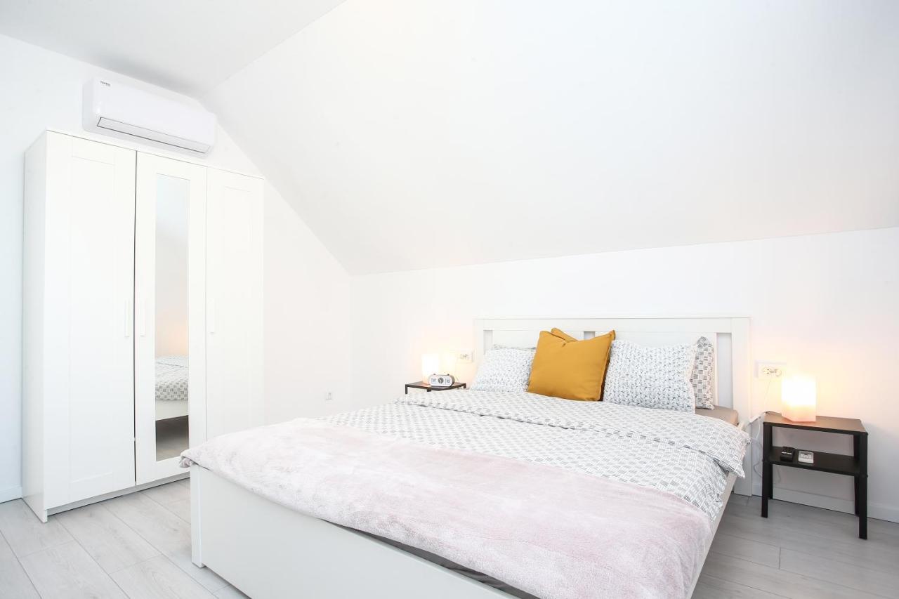 White Rooms Arena Zágráb Kültér fotó